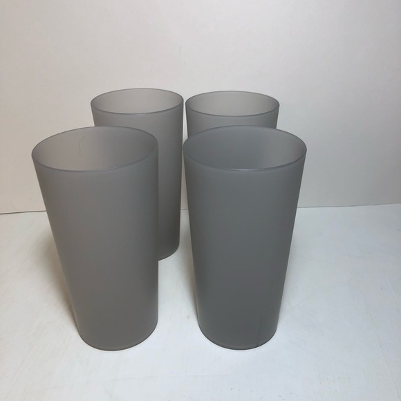 Room Essentials Set of Four Tall Gray Tumblers, NWT, pet/smoke free home - Picture 1 of 5